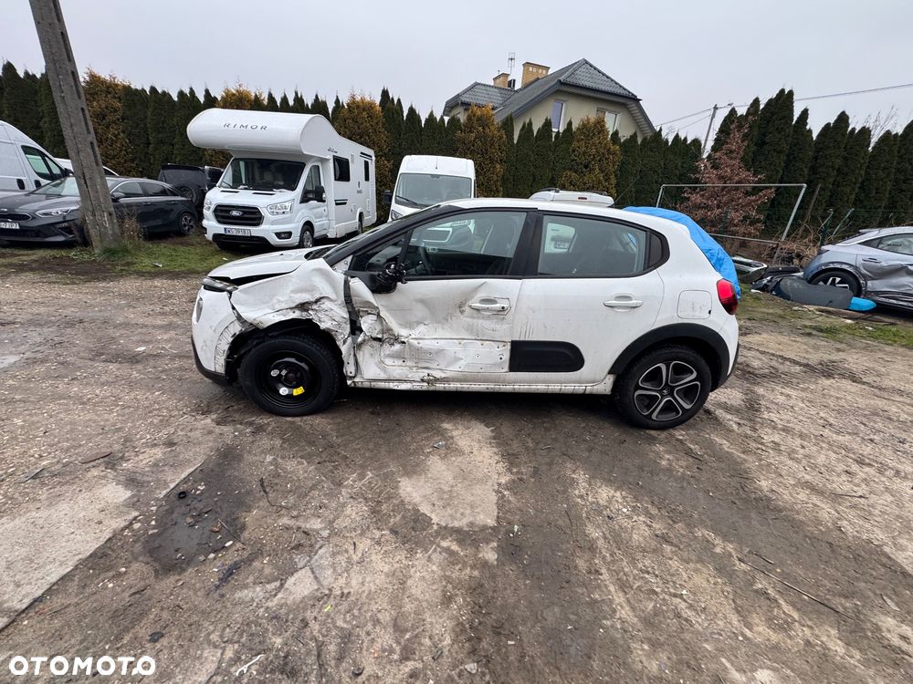 Citroën C3 Pure Tech 110 S&S EAT6 SHINE - 9