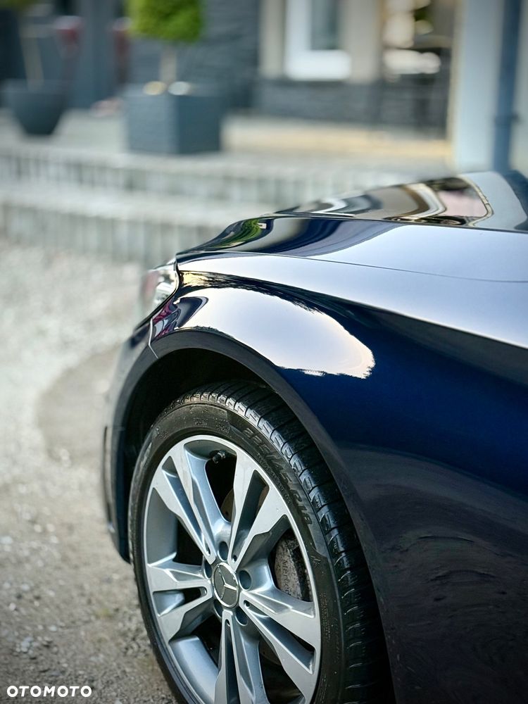 Mercedes-Benz Klasa C 220 d 4MATIC 9G-TRONIC - 31
