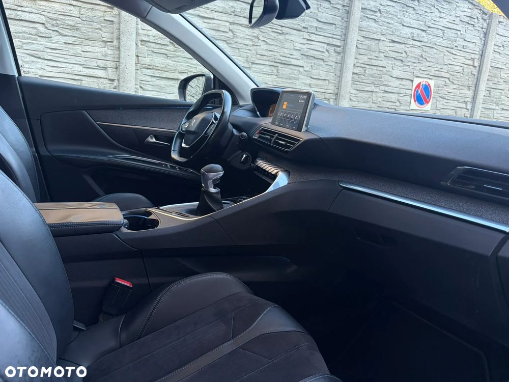 Peugeot 5008 BlueHDi 130 Crossway - 22
