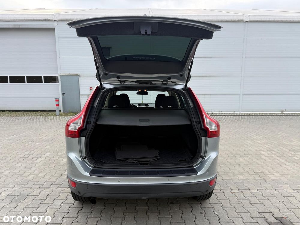 Volvo XC 60 - 16
