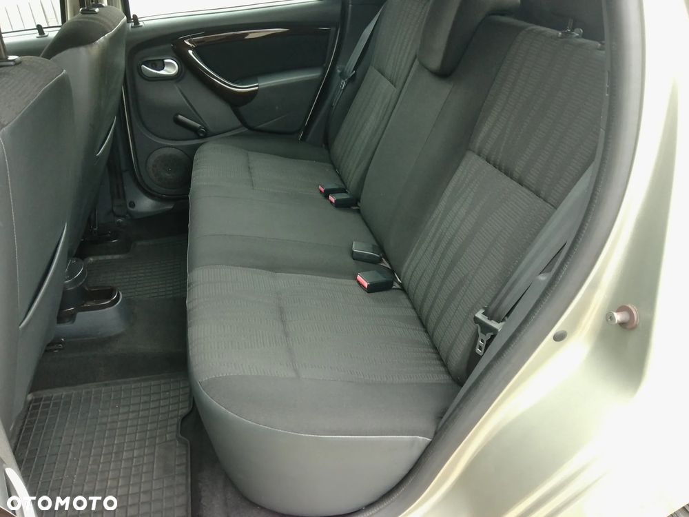 Dacia Duster 1.6 Ambiance - 13
