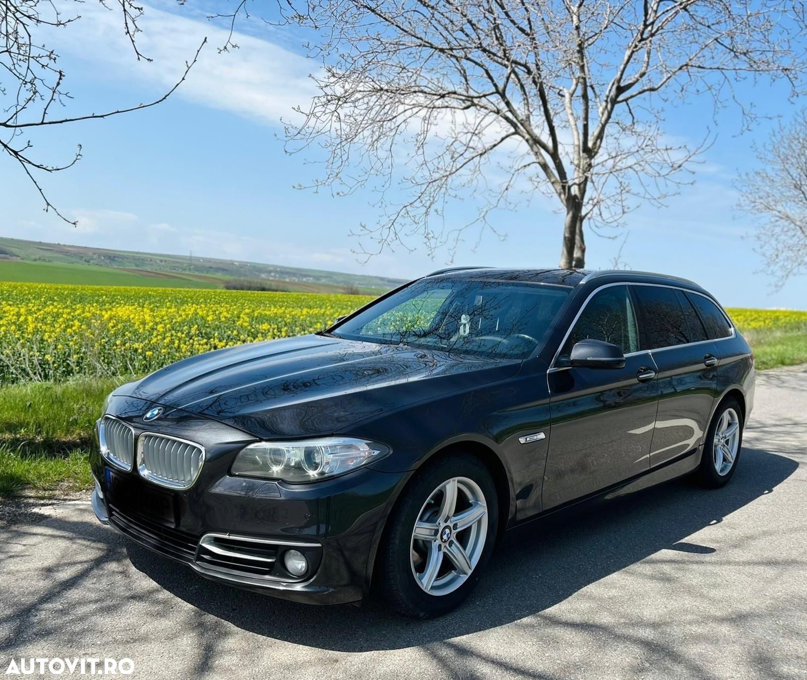 BMW Seria 5 520d Touring Aut. Modern Line - 1