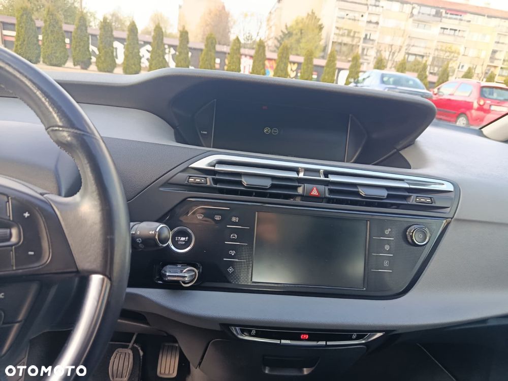 Citroën C4 Picasso PureTech 130 Stop&Start Attraction - 13