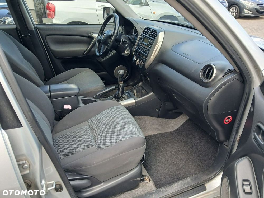 Toyota RAV4 4x2 Edition - 9