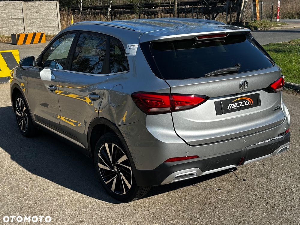 MG ZS Hybrid+ Luxury - 4