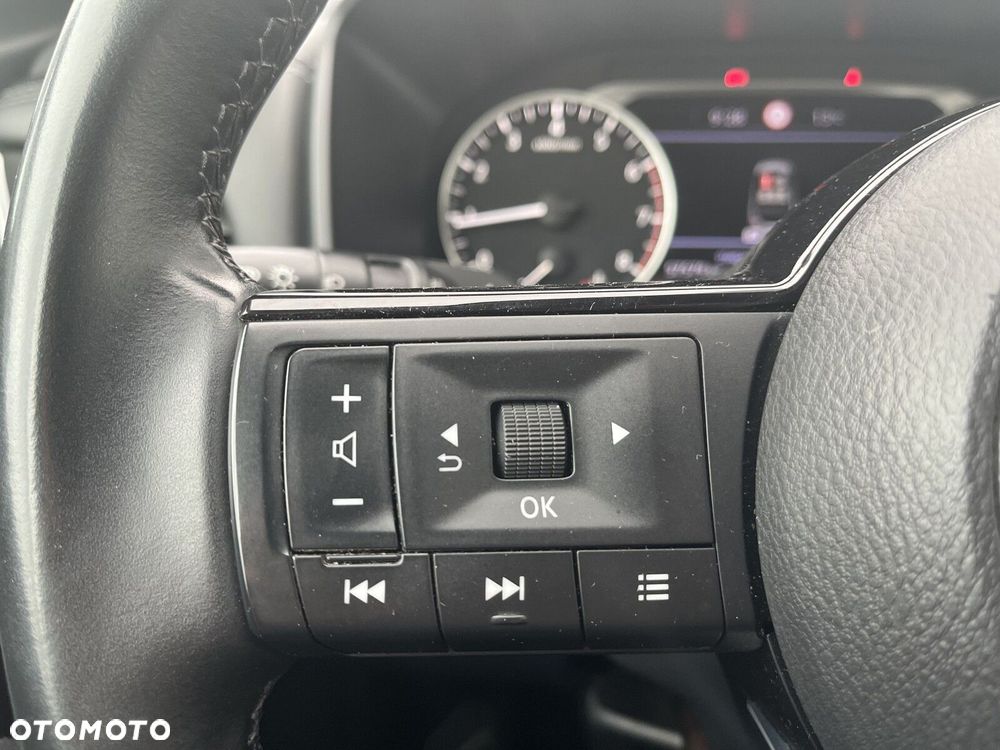 Nissan Qashqai 1.3 DIG-T mHEV N-Connecta - 19