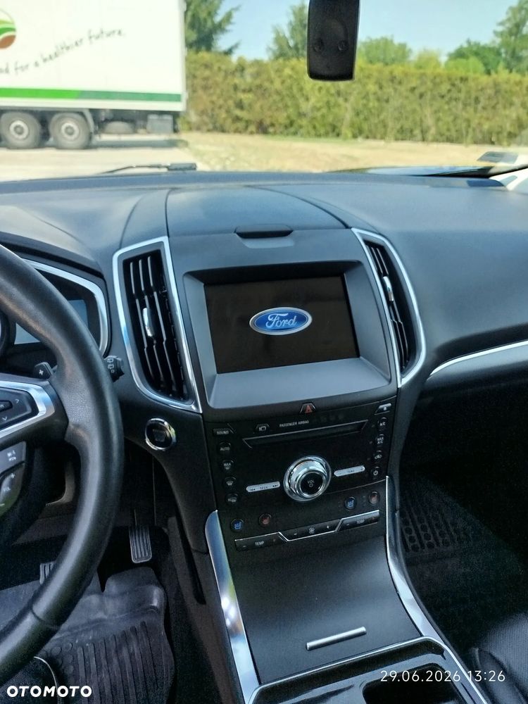 Ford Edge 2.0 EcoBlue Twin-Turbo 4WD Titanium - 11