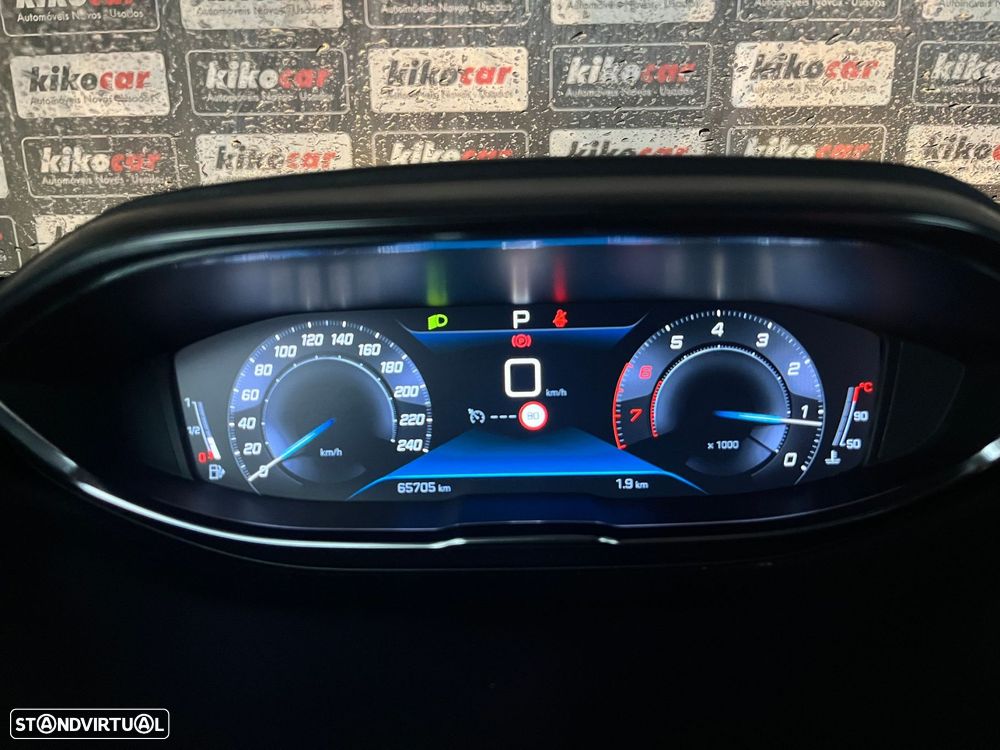 Peugeot 3008 PureTech 130 Stop & Start GPF EAT8 Allure Pack - 24