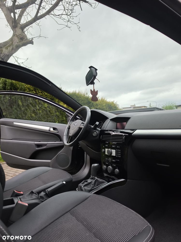 Opel Astra ver-1-6-t-sport - 14