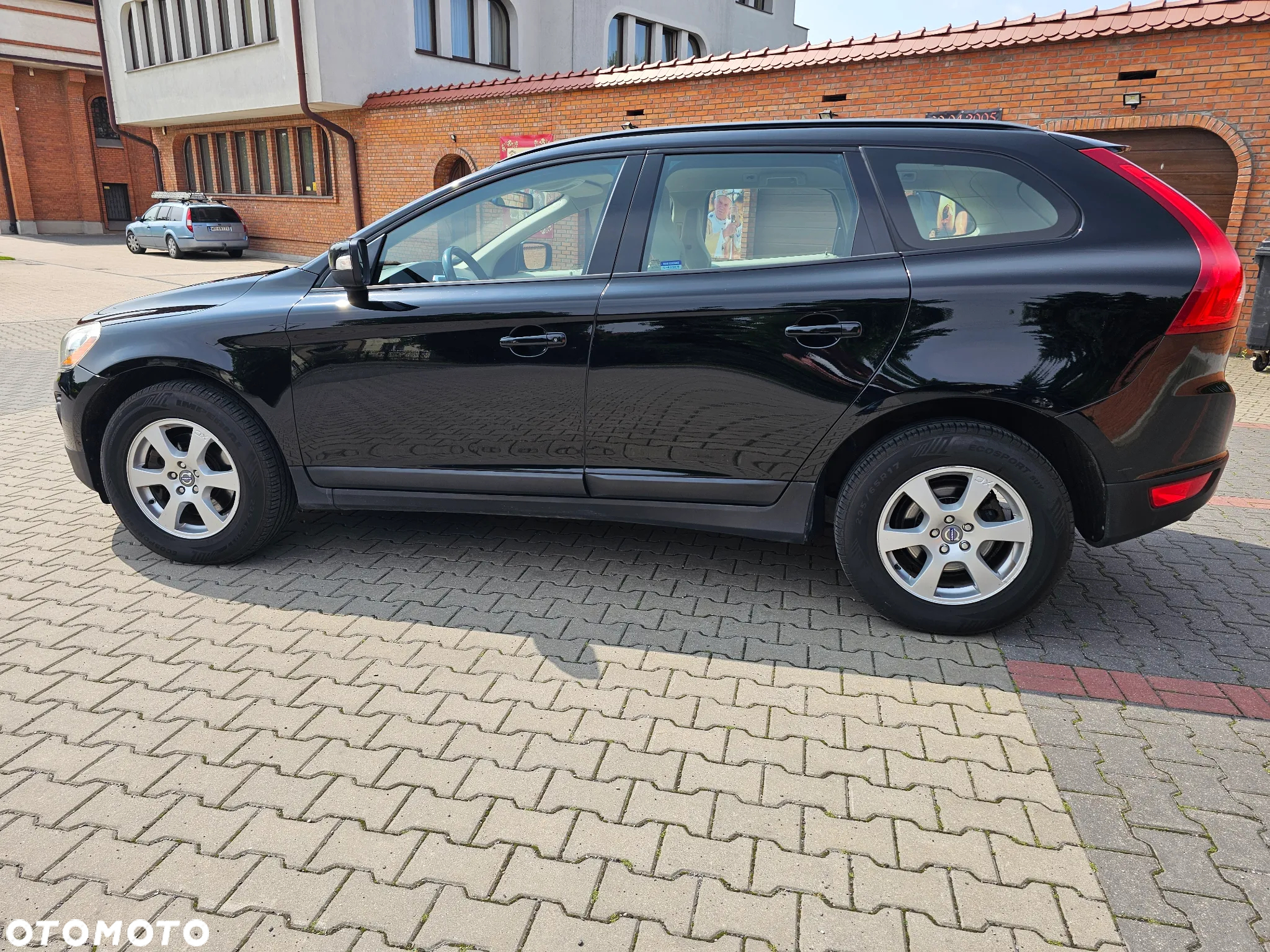 Volvo XC 60 2.4D AWD - 10