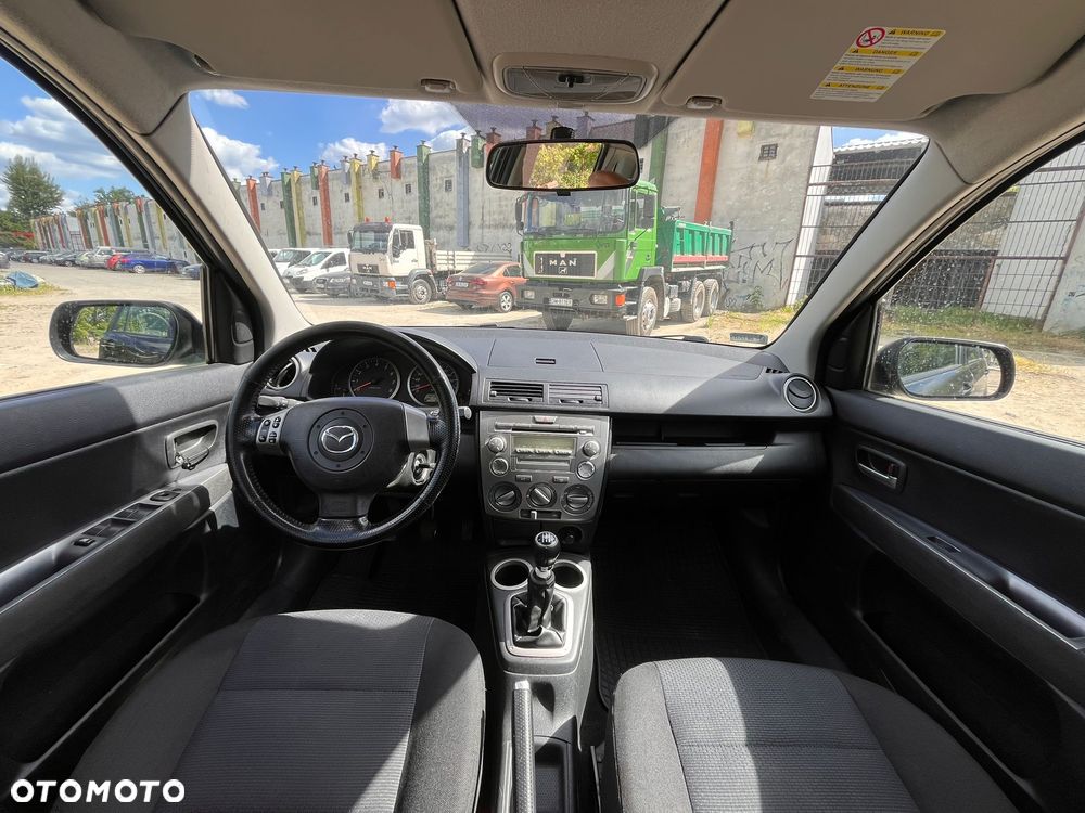 Mazda 2 - 14