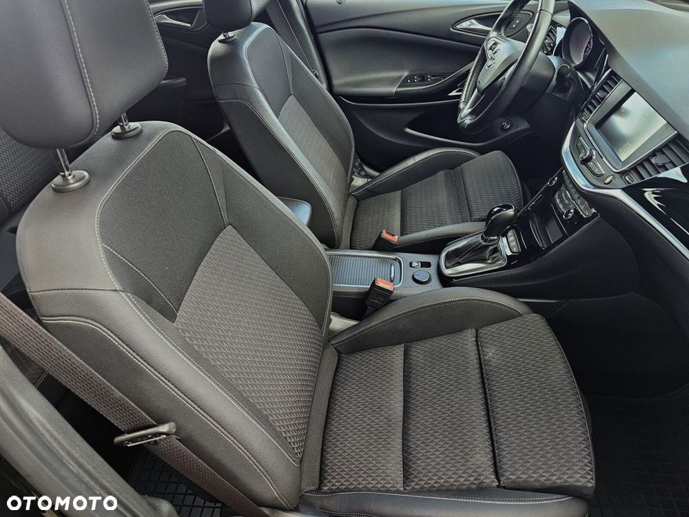 Opel Astra 1.6 T Elite S&S - 10