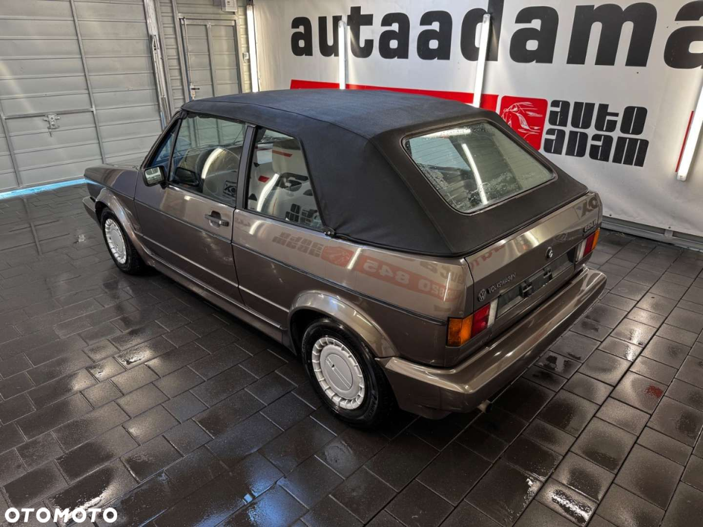 Volkswagen Golf - 9