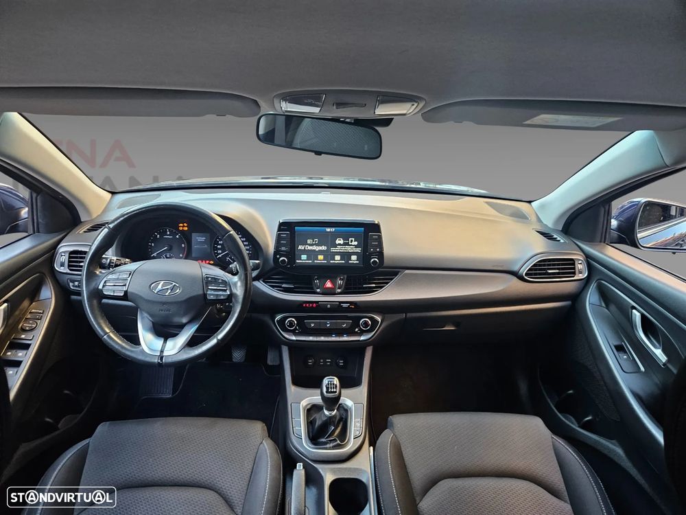 Hyundai i30 SW 1.6 CRDi Style - 23