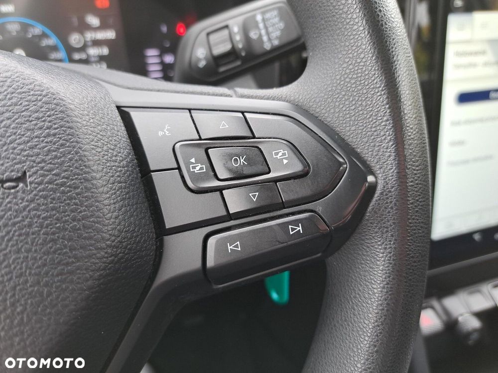 Volkswagen Amarok PRO 2,0TDI 170KM, 6-bieg. manualna 4MOTION rozstaw osi 3270 mm - 20