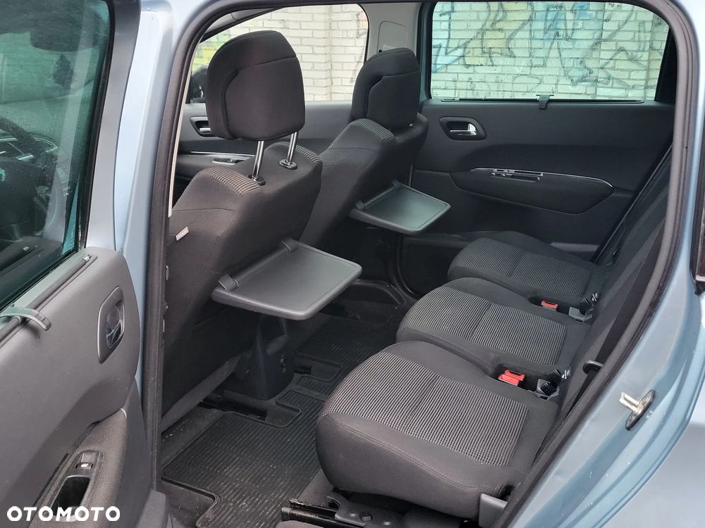 Peugeot 5008 1.6 THP Active 7os - 15