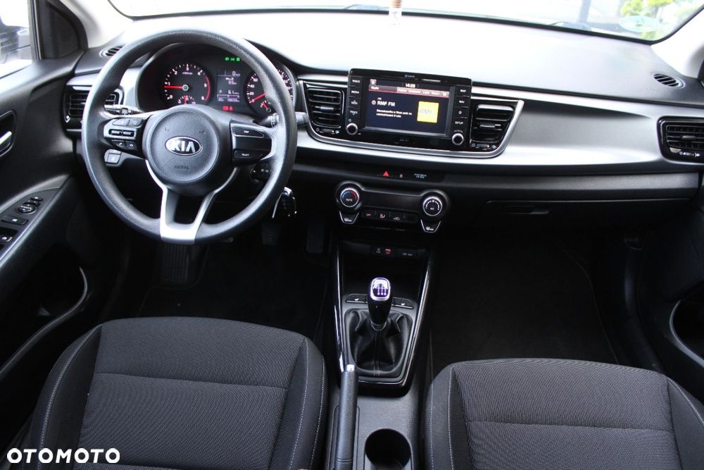 Kia Rio - 29