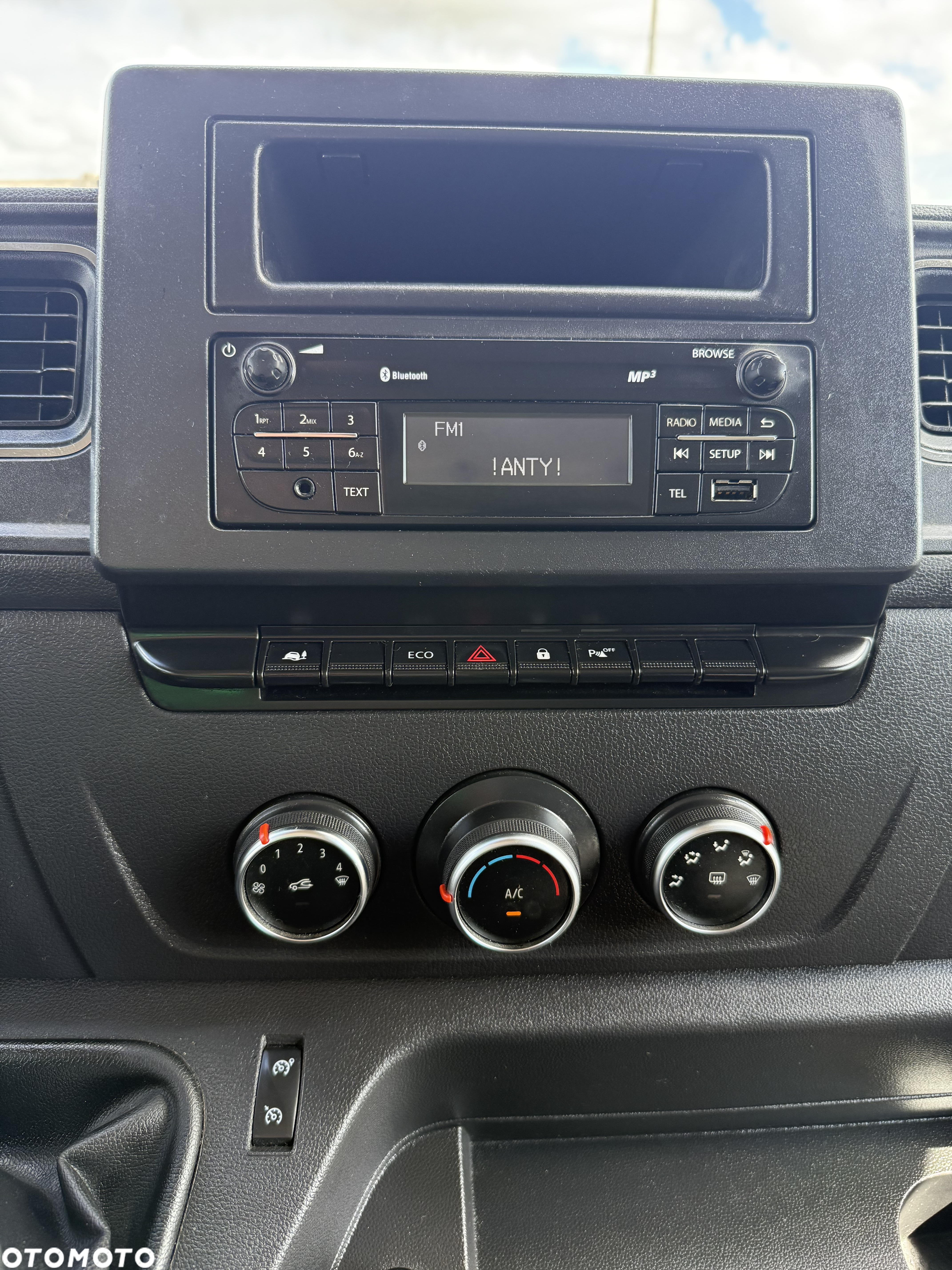 Renault MASTER L3H2 klima, drzwi tyl 270', tempomat, sensory, pdc tył - 19