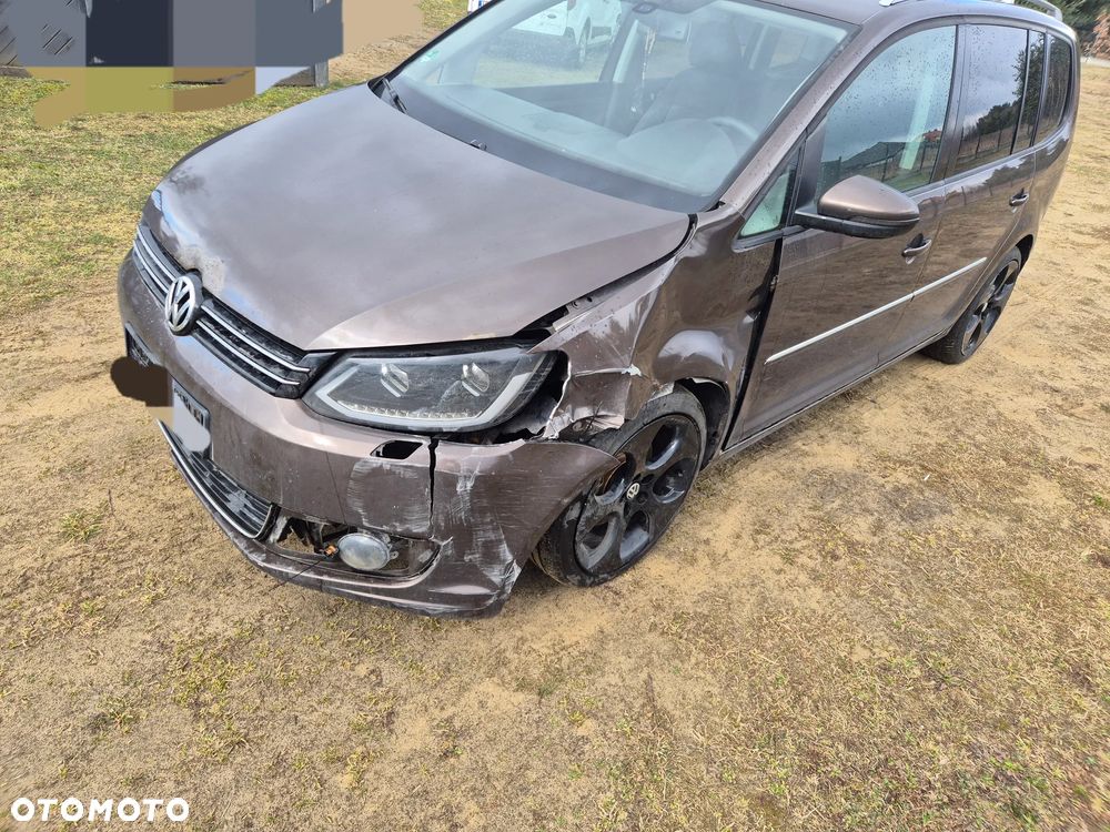 Volkswagen Touran 2.0 TDI DPF DSG Highline - 2