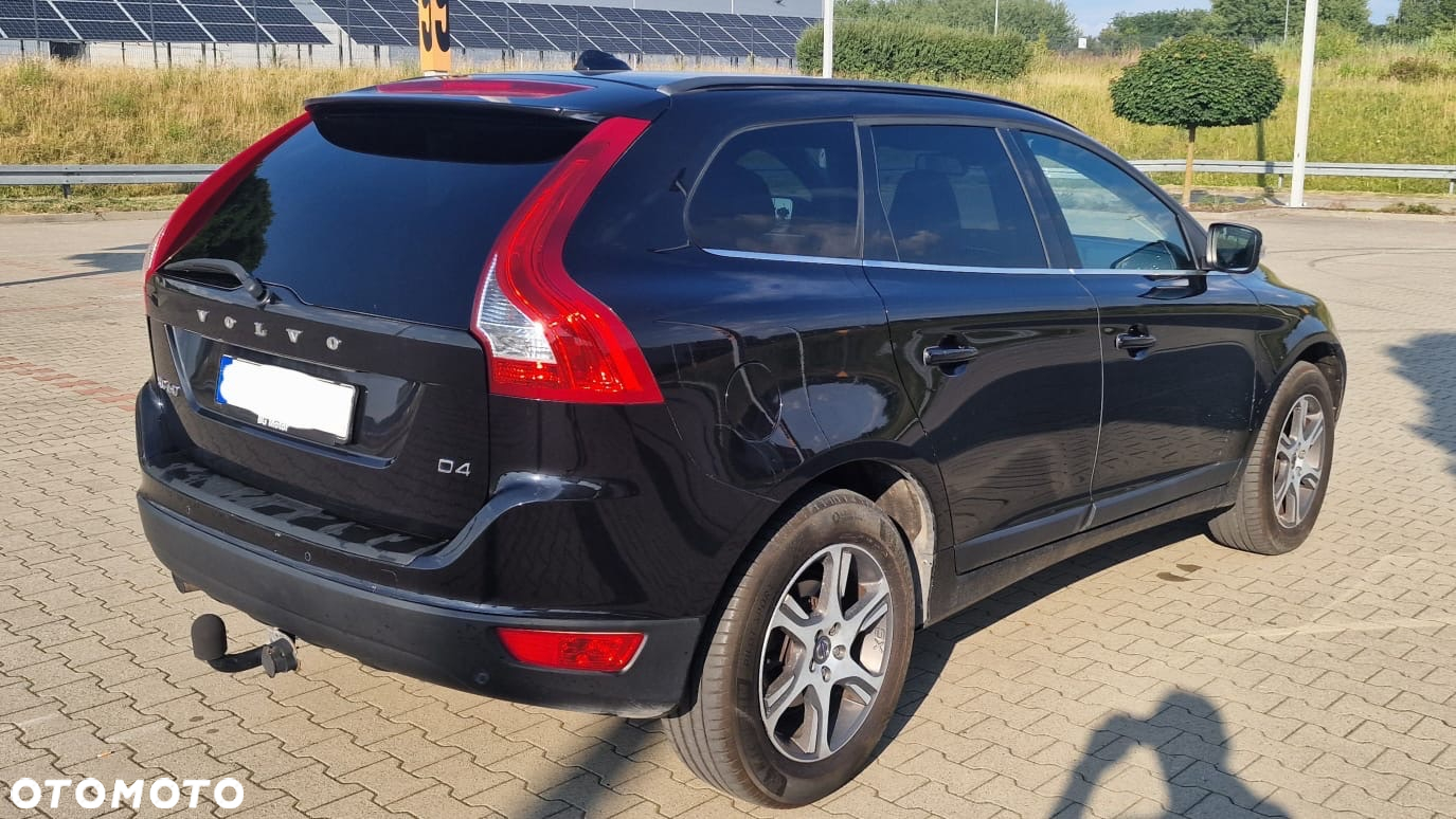 Volvo XC 60 D4 Momentum - 6