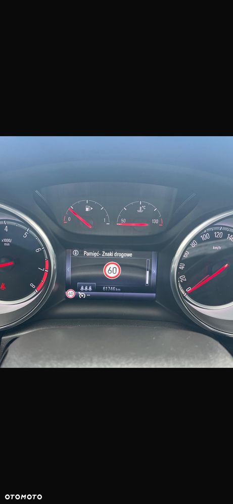 Opel Astra 1.4 T Elite S&S - 25