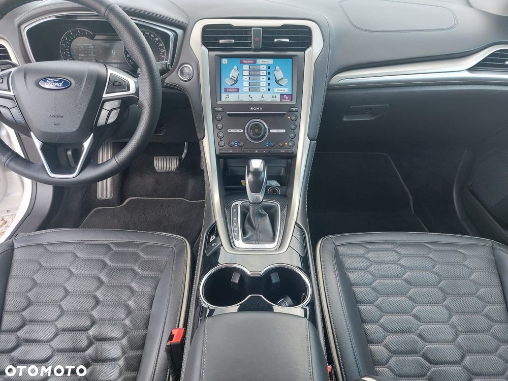 Ford Mondeo 2.0 TDCi STart-Stopp PowerShift-Aut Vignale - 16