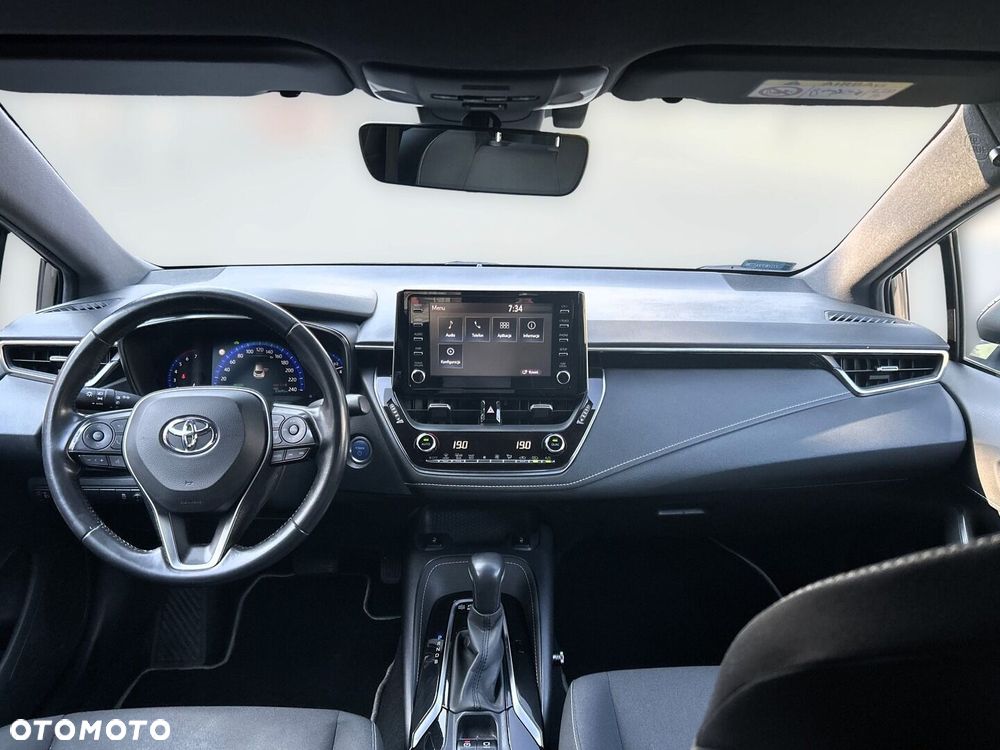 Toyota Corolla - 12
