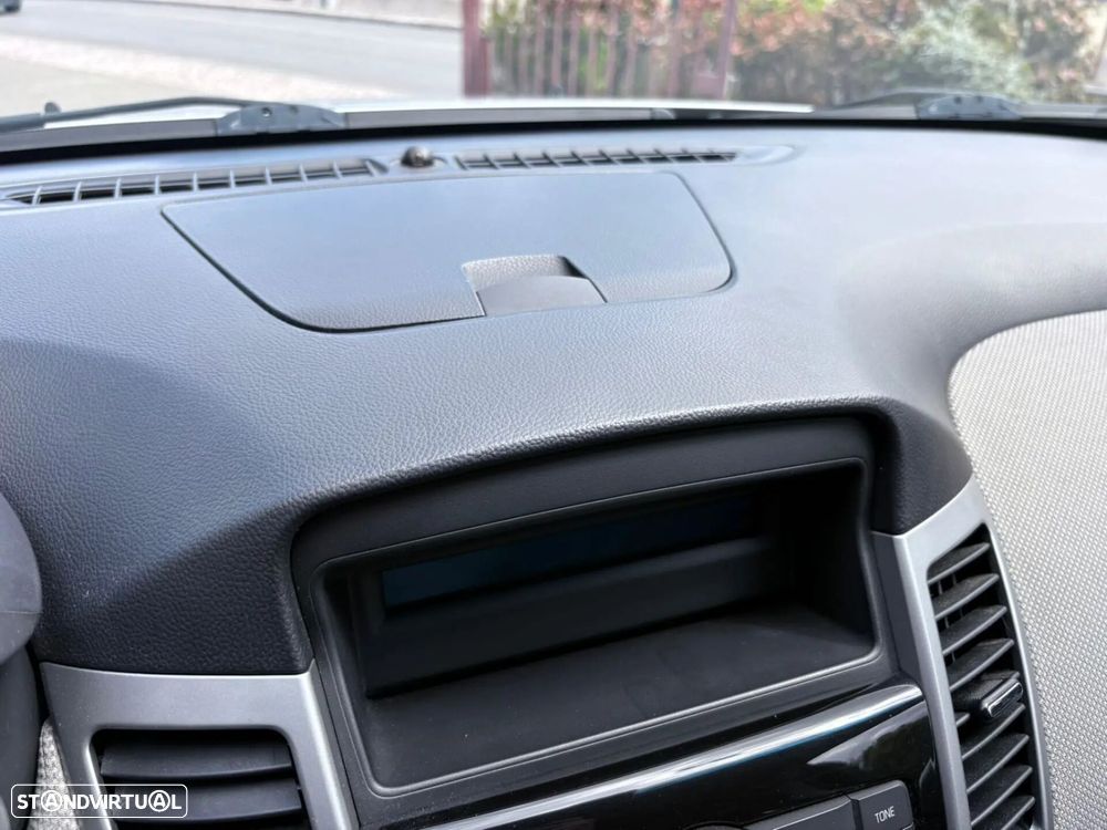 Chevrolet Cruze 1.6 LS - 41