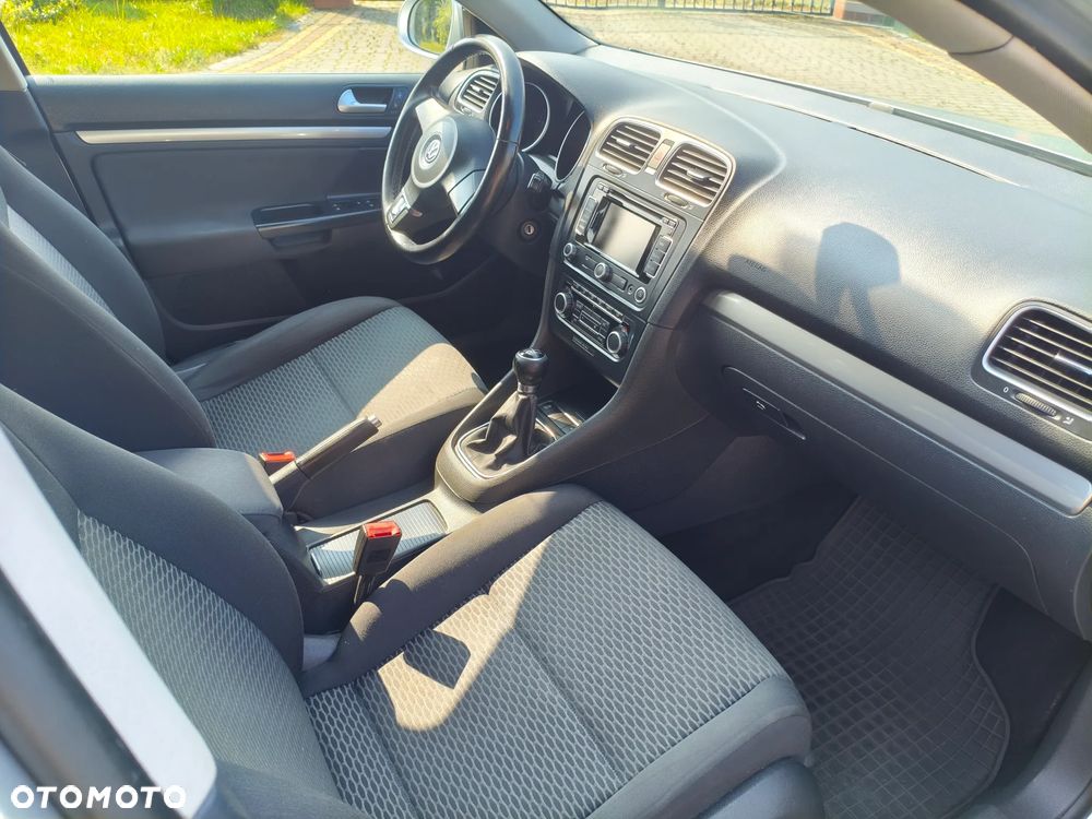 Volkswagen Golf Variant 1.6 TDI DPF BlueMotion Technology Style - 13