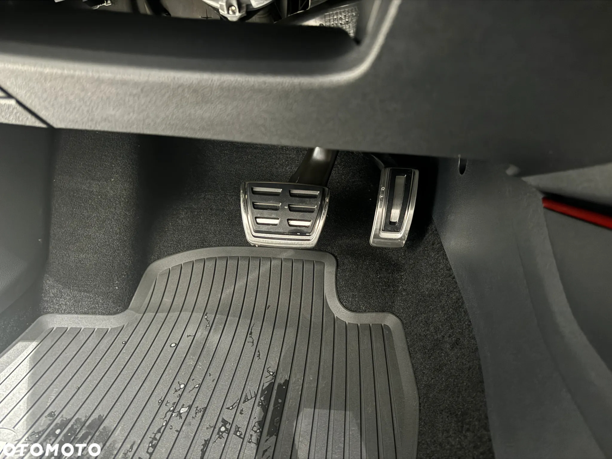 Skoda Fabia 1.5 TSI Monte Carlo DSG - 11