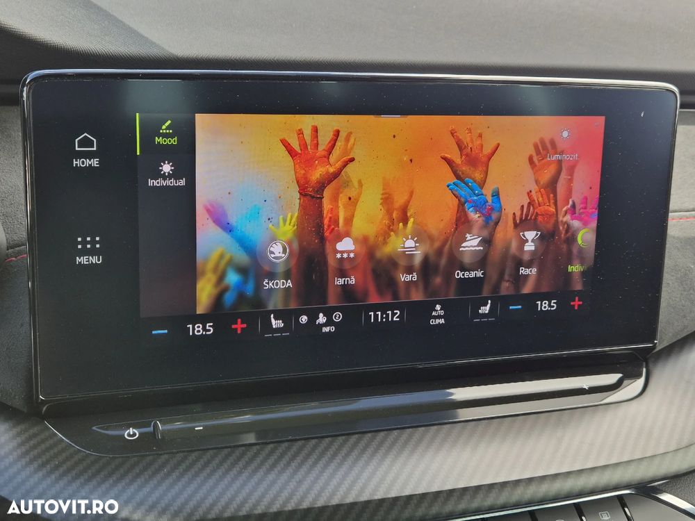 Skoda Octavia Combi 2.0 TDI DSG 4x4 RS - 23