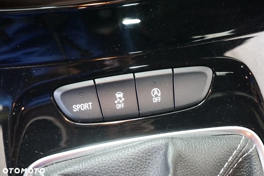 Opel Astra 1.6 D Start/Stop Innovation - 34