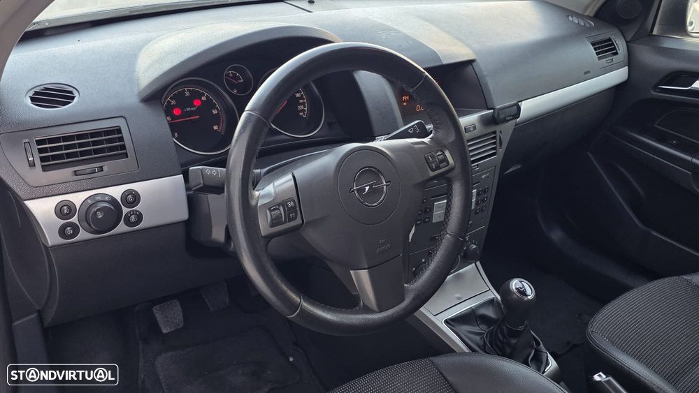 Opel Astra 1.3 CDTI Cosmo - 21