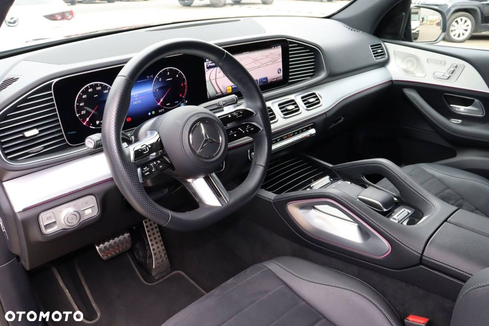 Mercedes-Benz GLE - 10