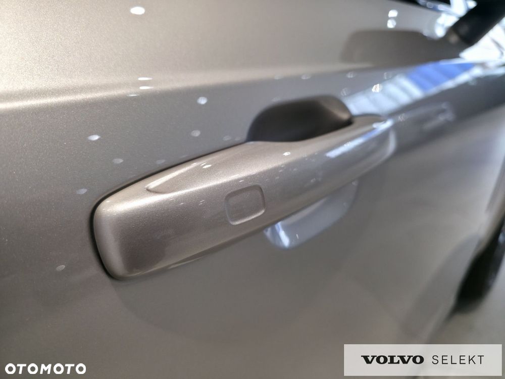 Volvo XC 90 - 12