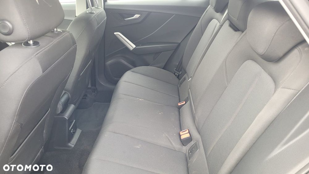 Audi Q2 35 TFSI S tronic design - 14
