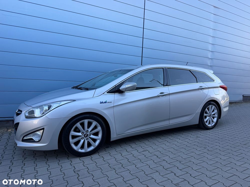 Hyundai I40