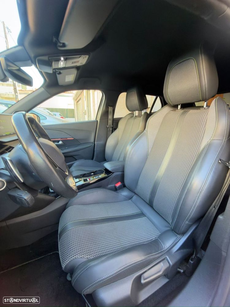 Peugeot 2008 1.2 PureTech GT Pack EAT8 - 10