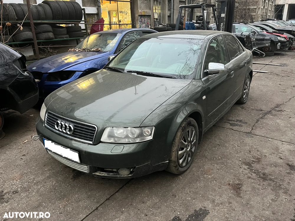 Dezmembrez Audi A4 B6 verde benzina 2001 berlina - 1