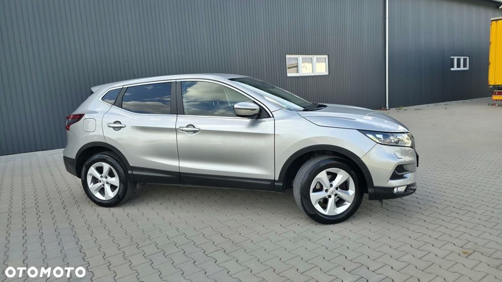 Nissan Qashqai 1.2 DIG-T N-Vision - 10