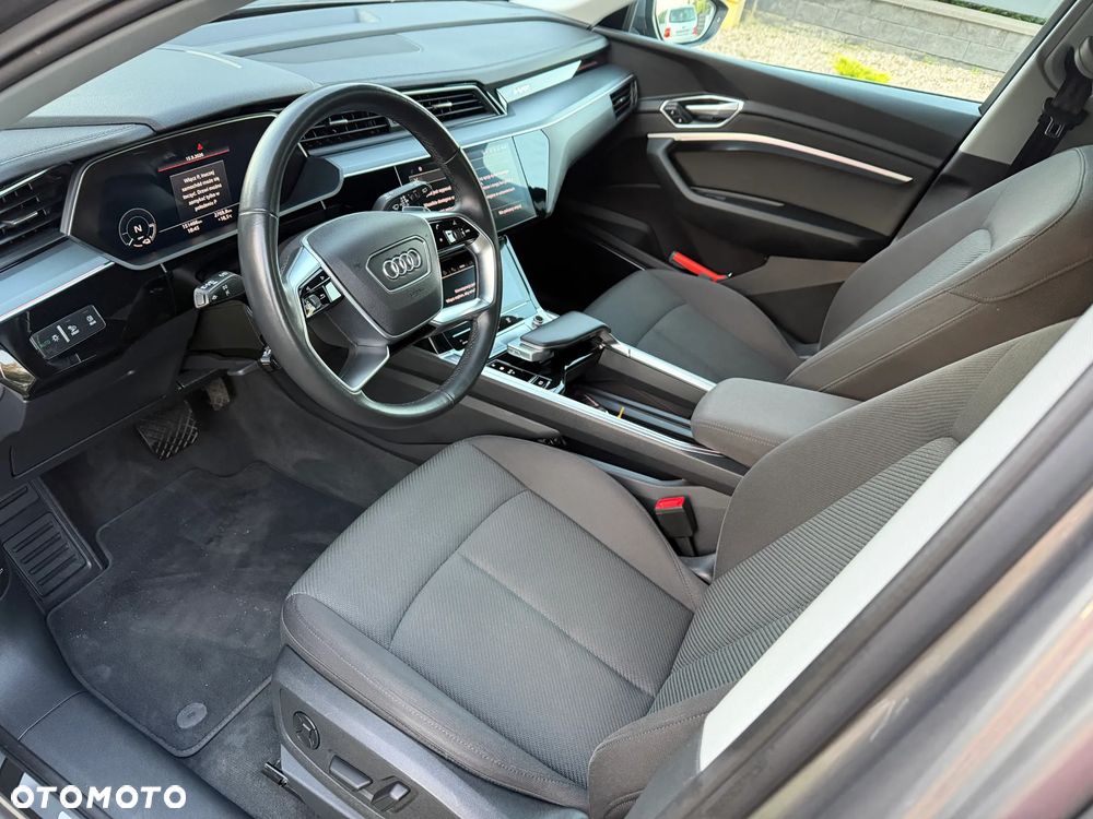 Audi e-tron 55 Quattro Advanced - 12