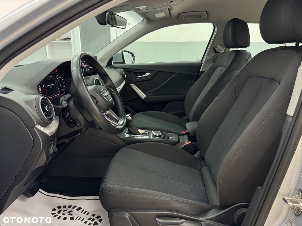 Audi Q2 35 TFSI S tronic design - 13