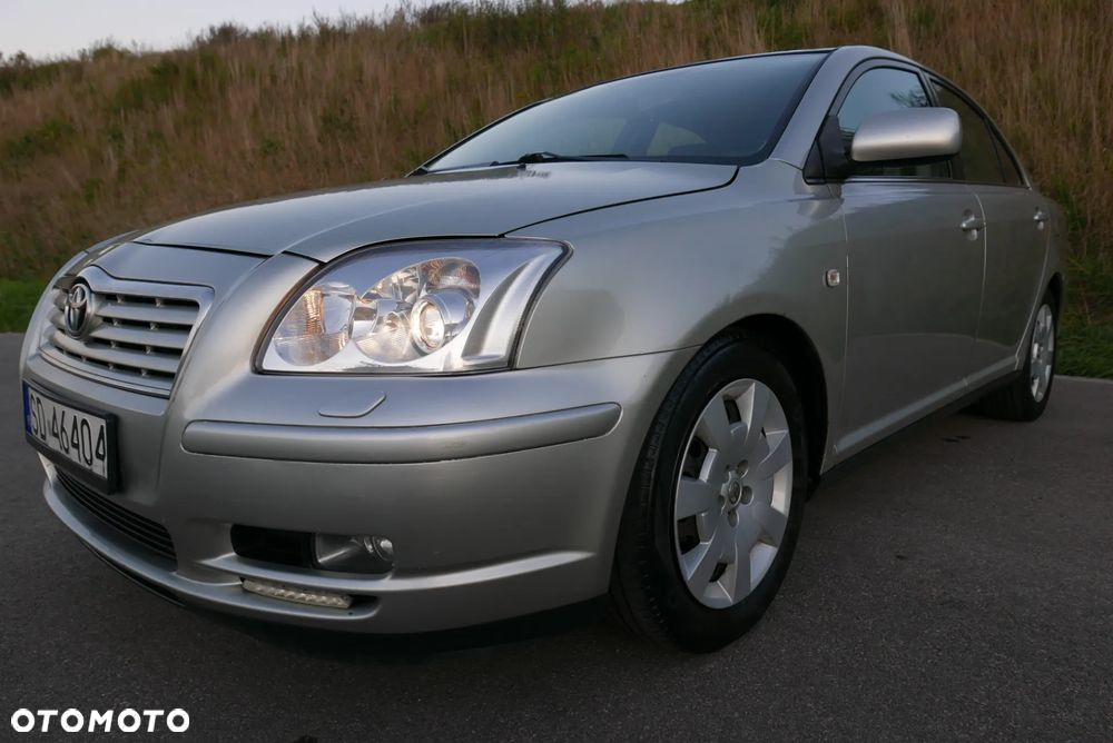 Toyota Avensis - 22