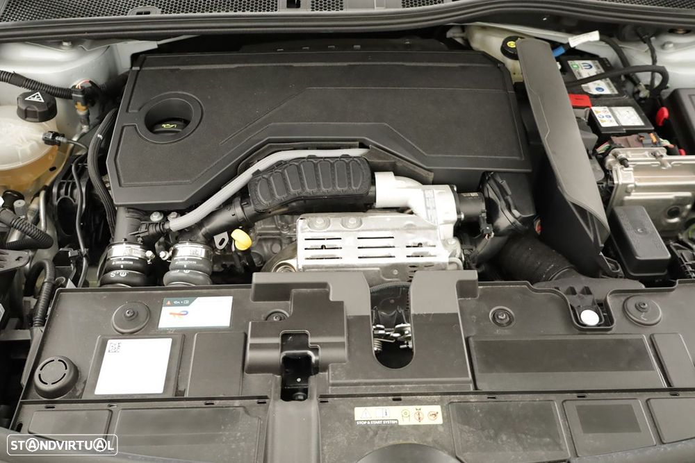 Citroën C4 1.2 Hybrid Max e-DSC6 - 26