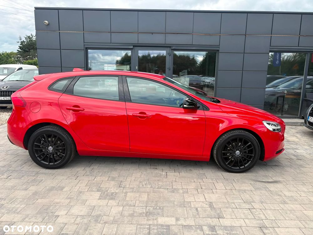 Volvo V40 D2 Kinetic - 6