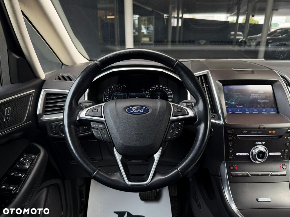 Ford S-Max 2.0 EcoBlue Titanium - 19