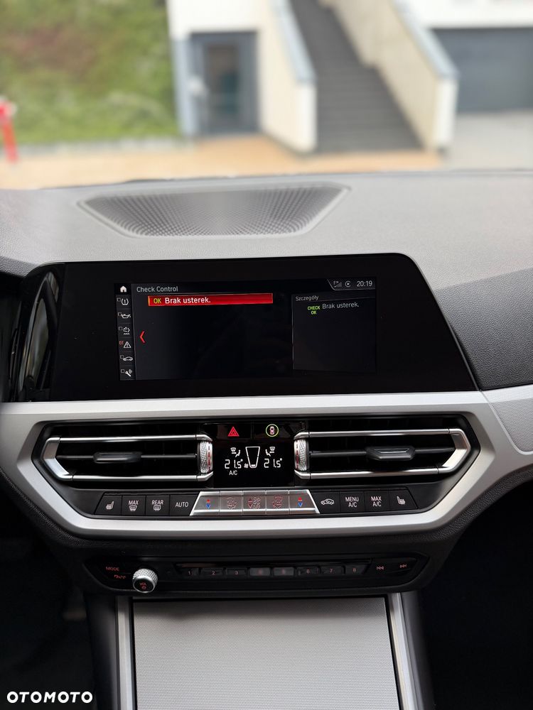 BMW Seria 3 318d Advantage - 31