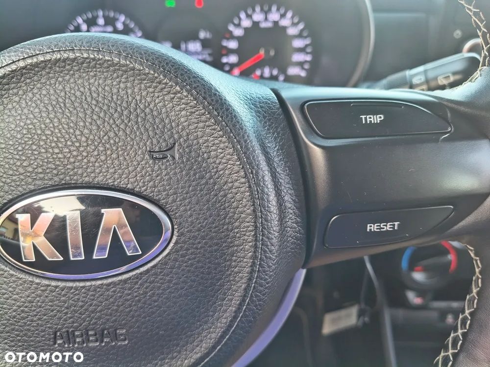 Kia Picanto 1.0 Attract - 34