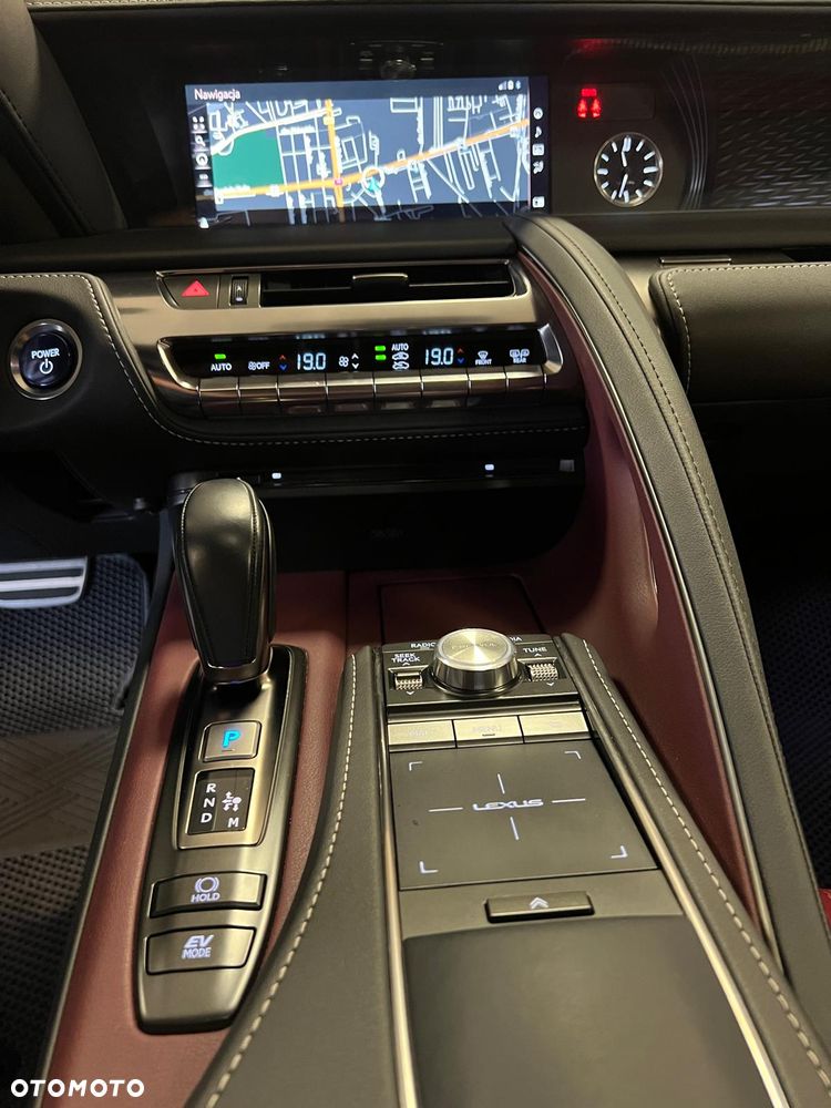 Lexus LC - 26