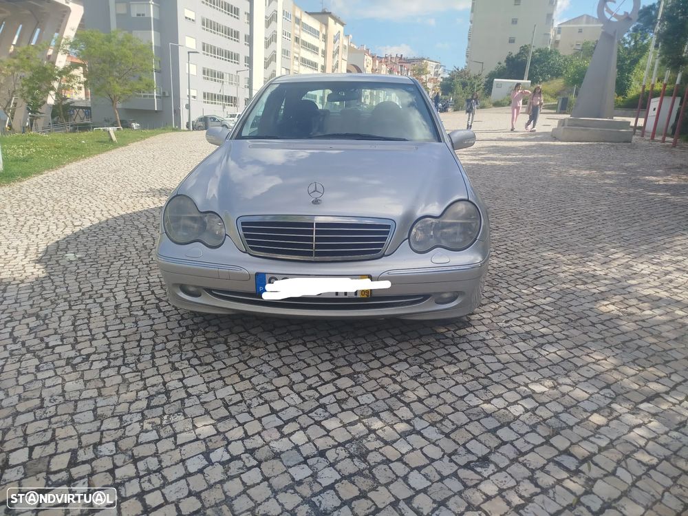 Mercedes-Benz C 220 CDi Avantgarde - 4